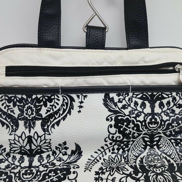 Swoop Makeup Toiletries Hanging Organizer With Handles - Picture 4 of 7